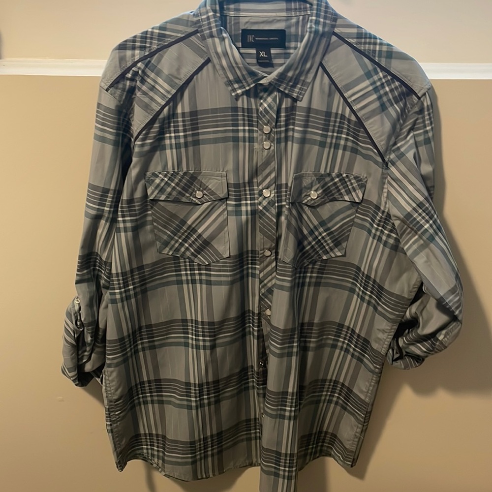 INC light weight casual dress shirt / long sleeve with button sleeve roll up